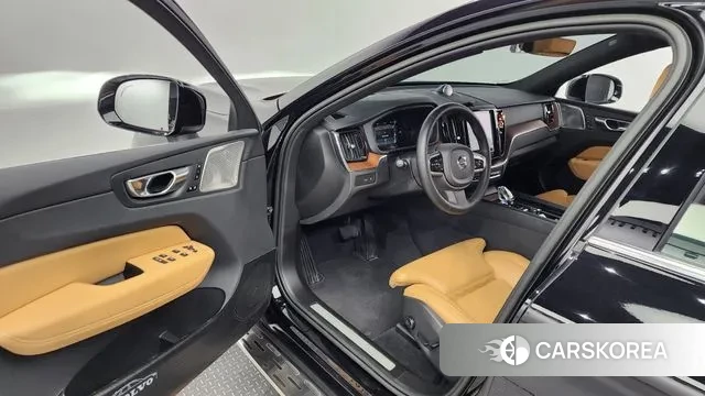 Volvo XC60 second Generation id 2884233 из Кореи 20