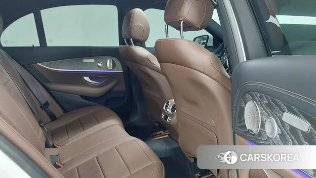 Mercedes-Benz E-Class W213 id 4613147 из Кореи 18
