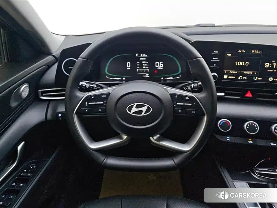 Hyundai Elantra id 4559613 из Китая 16