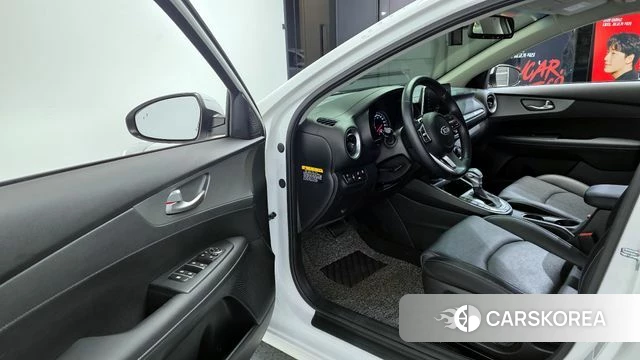 Kia Come New K3 id 3813176 из Кореи 20