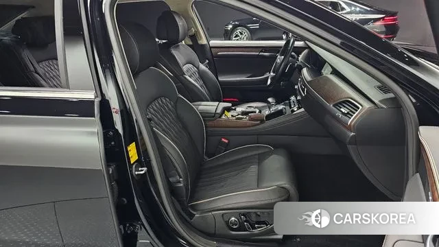 Genesis G90 id 2990088 из Кореи 20