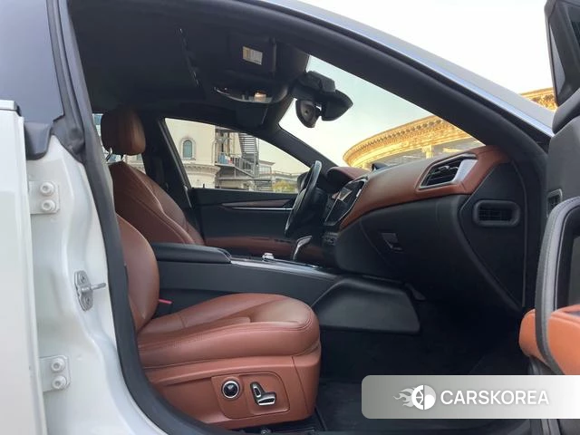 Maserati Ghibli id 4241320 из Китая 25