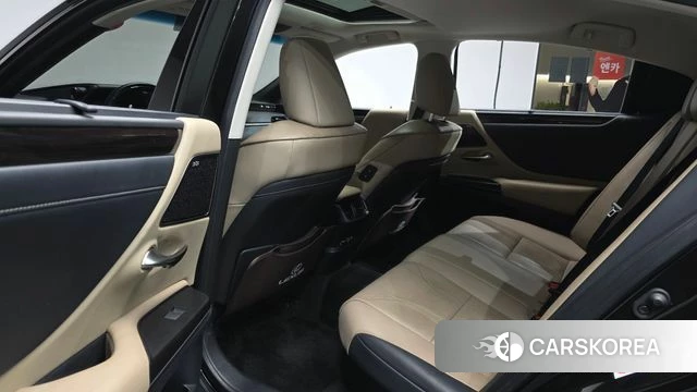 Lexus ES300h 7th generation id 3795974 из Кореи 20