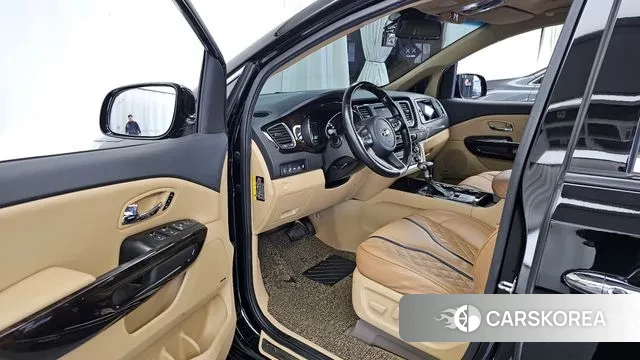 Kia The New Carnival id 3319137 из Кореи 20