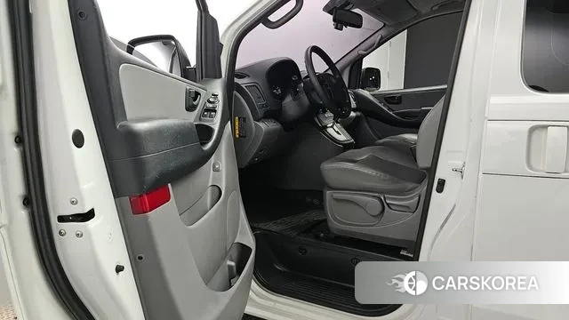 Hyundai The New Grand Starex id 2995622 из Кореи 20