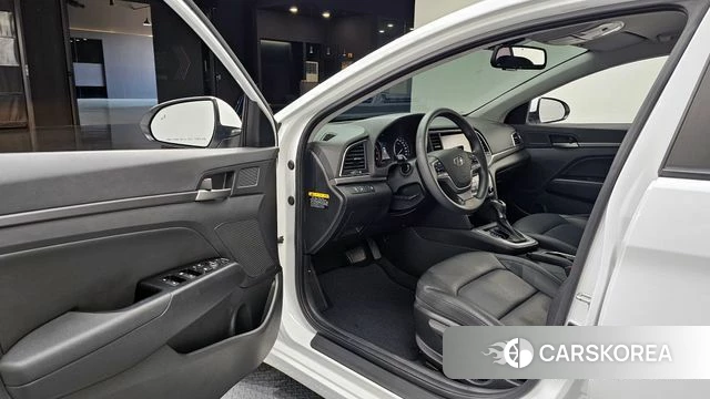 Hyundai Avante AD id 4318205 из Кореи 30