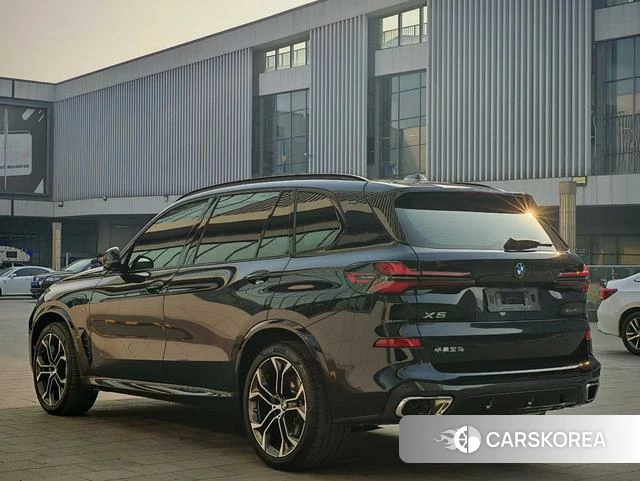 BMW X5 id 4257219 из Китая 22