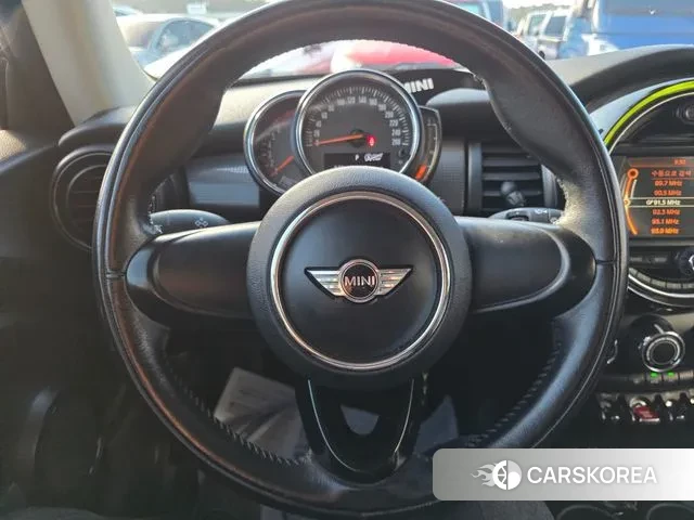 Mini Cooper id 3363222 из Кореи 19