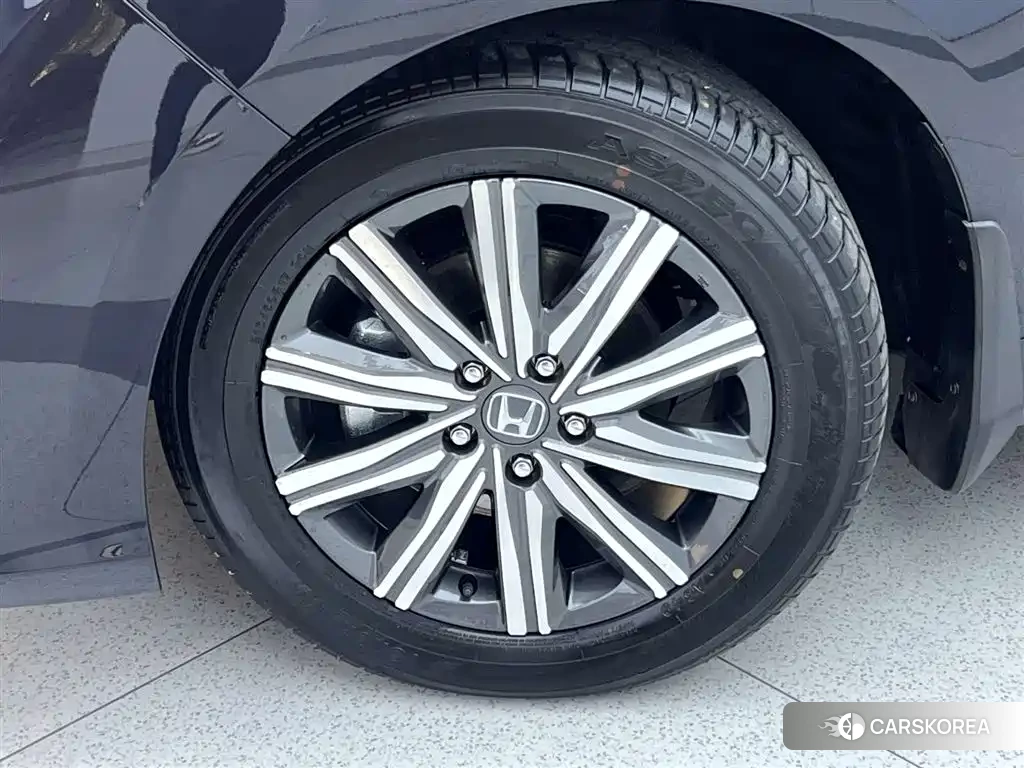 Honda Odyssey id 4546440 из Китая 31