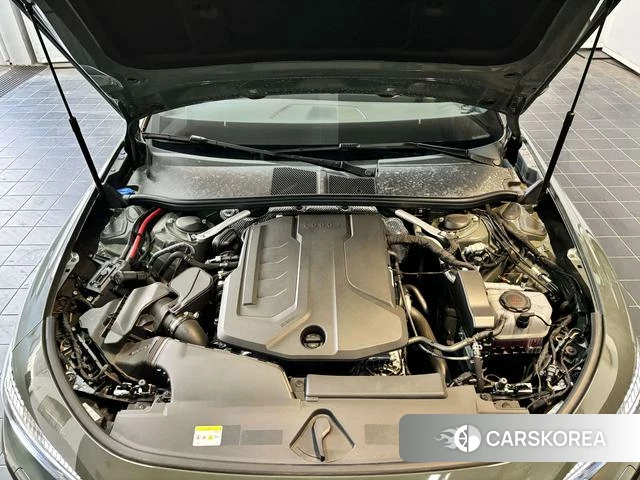 Audi A5L id 4235966 из Китая 15