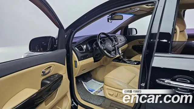 Kia The New Carnival id 2865352 из Кореи 20