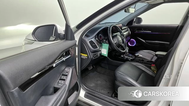 Kia Seltos id 4304475 из Кореи 33