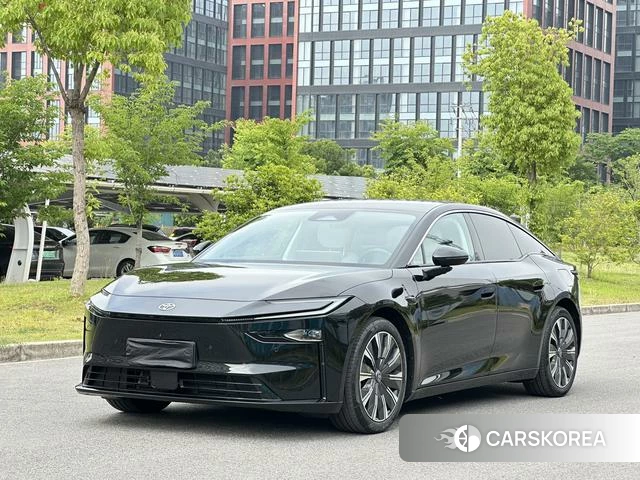 Toyota Platinum Wisdom 7 id 4359678 из Китая 19