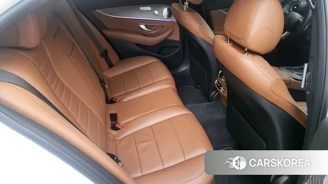 Mercedes-Benz E-Class W213 id 3038272 из Кореи 20