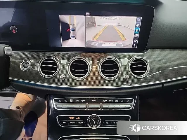 Mercedes-Benz E-Class W213 id 3778639 из Кореи 19