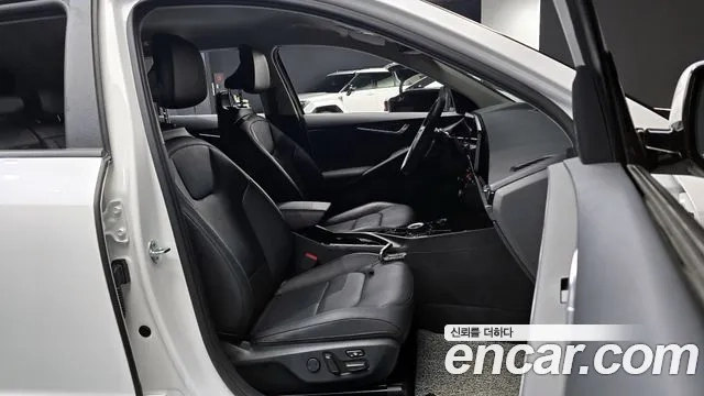 Kia Di Ol Nu Niro id 2949955 из Кореи 20