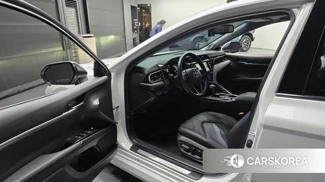 Toyota Camry (XV70) id 3055462 из Кореи 20