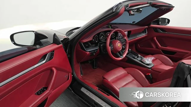 Porsche 911(992) id 4542479 из Кореи 38