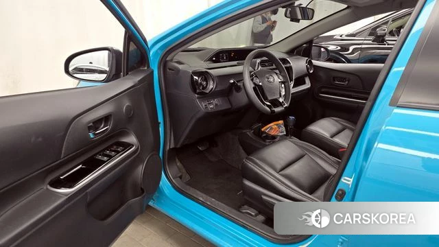 Toyota Prius C id 4233148 из Кореи 30