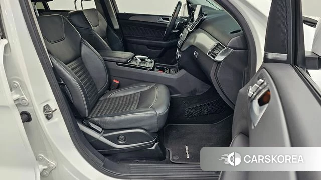 Mercedes-Benz GLE - Class W166 id 3814279 из Кореи 20