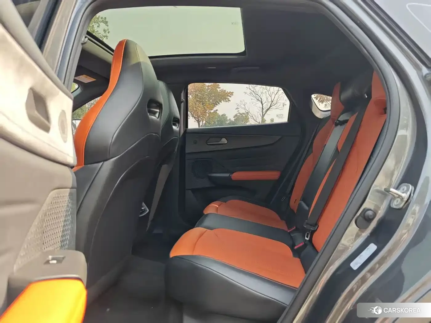 Chang'an Changan UNI-V id 4547367 из Китая 15