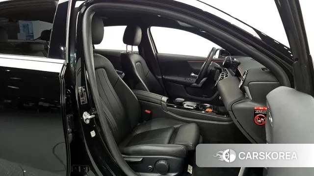 Mercedes-Benz A-Class W177 id 3777684 из Кореи 20