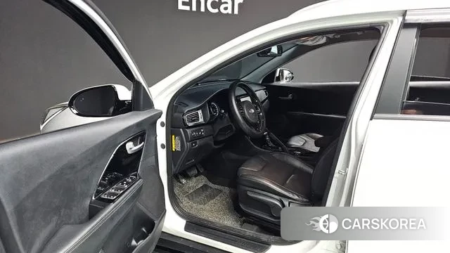 Kia Niro id 3297591 из Кореи 20