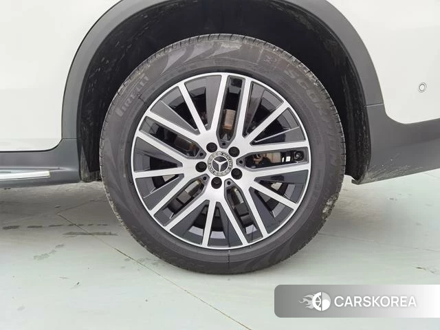 Mercedes-Benz GLC Coupe id 4259077 из Китая 25