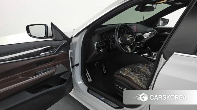BMW 6 Series GT (G32) id 4689310 из Кореи 33