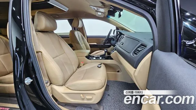 Kia The New Carnival id 2677196 из Кореи 20