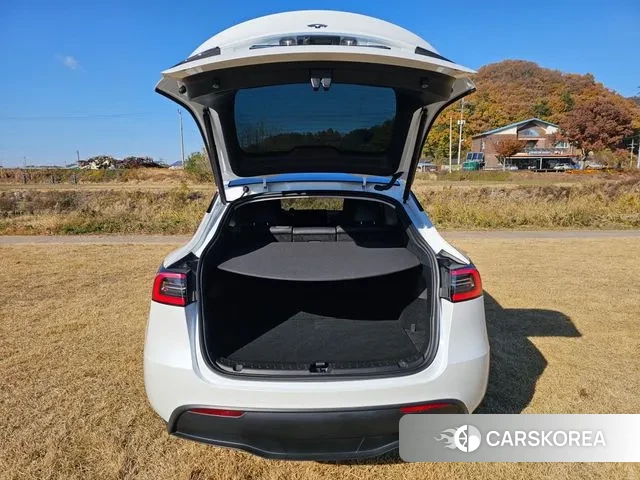 Tesla Model Y id 3398986 из Кореи 20