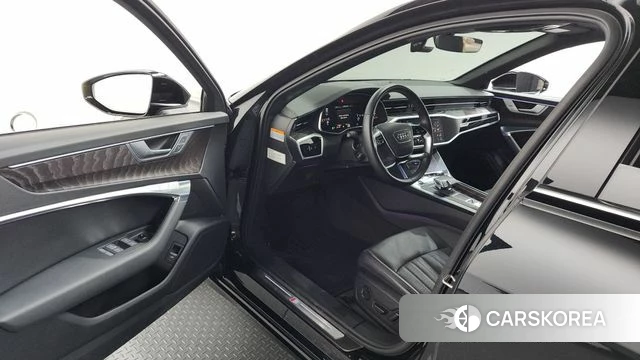 Audi A6 (C8) id 4428399 из Кореи 36