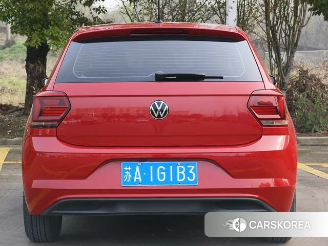 Volkswagen Polo id 4261337 из Китая 10