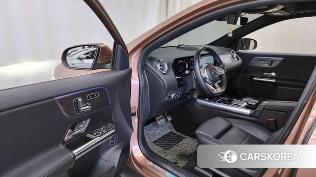 Mercedes-Benz EQA H243 id 4337758 из Кореи 32