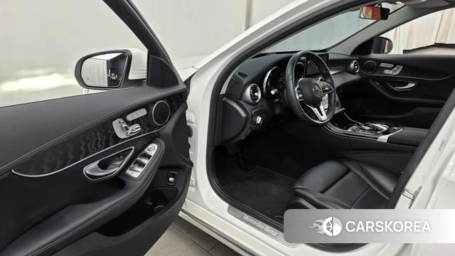 Mercedes-Benz C-Class W205 id 4708472 из Кореи 28
