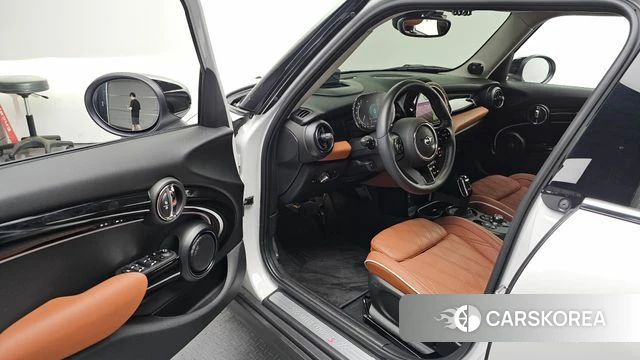 Mini Cooper S id 4623650 из Кореи 30