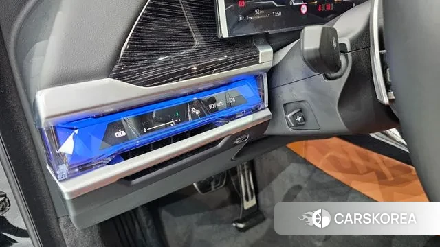 BMW 7 Series (G70) id 3327289 из Кореи 20