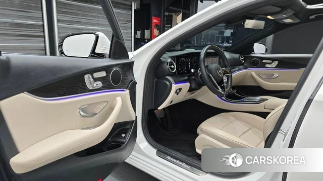 Mercedes-Benz E-Class W213 id 4248925 из Кореи 20