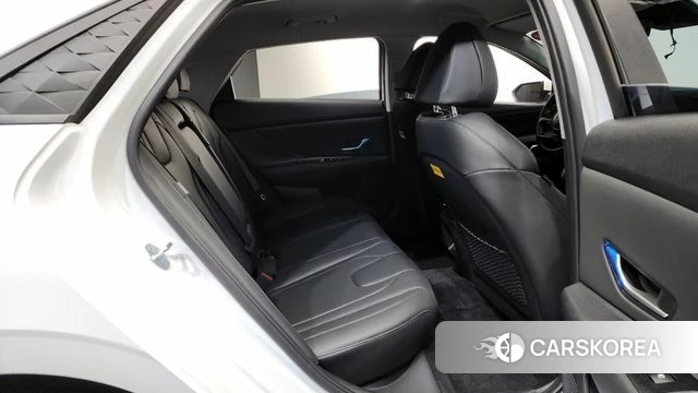 Hyundai The New Avante (CN7) id 4222705 из Кореи 33