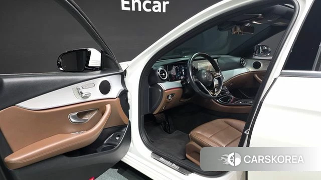 Mercedes-Benz E-Class W213 id 4692918 из Кореи 20