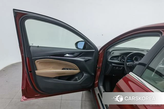 Buick Regal id 4253663 из Китая 24