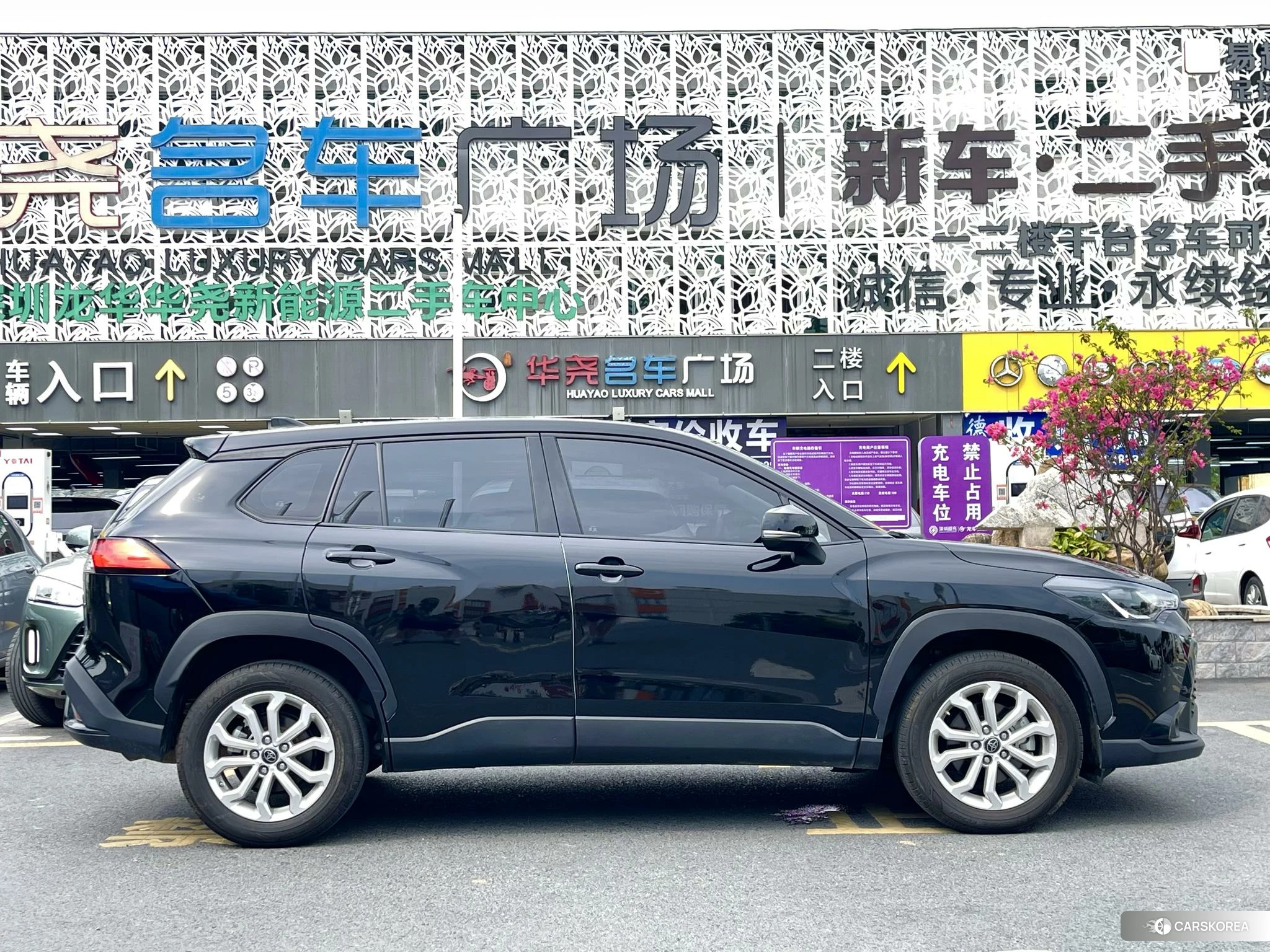 Toyota Fenglanda id 4440801 из Китая 17