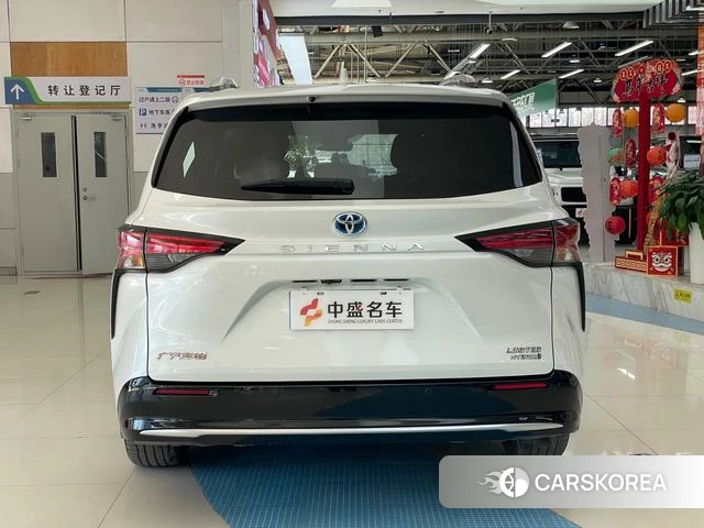 Toyota Saina id 4348795 из Китая 31