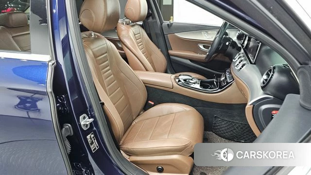 Mercedes-Benz E-Class W213 id 3801452 из Кореи 20
