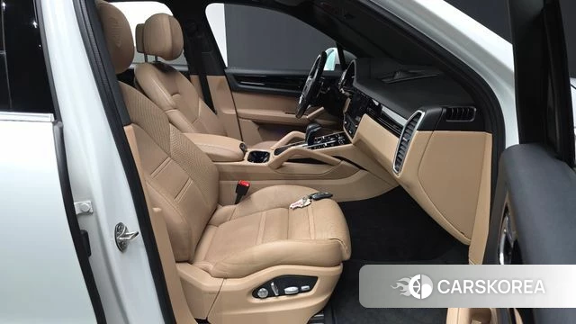 Porsche Cayenne (PO536) id 3924039 из Кореи 20