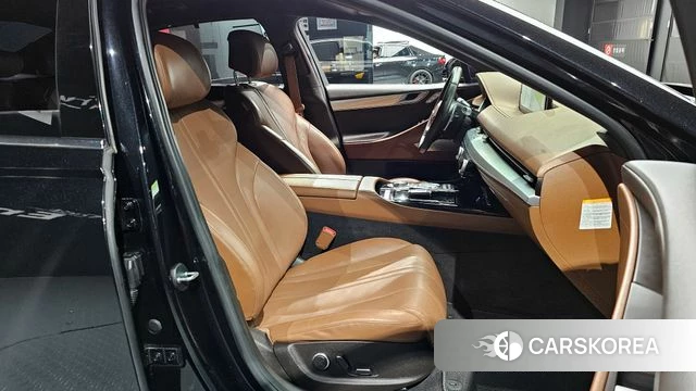 Genesis Electrified G80 (RG3) id 3832613 из Кореи 20