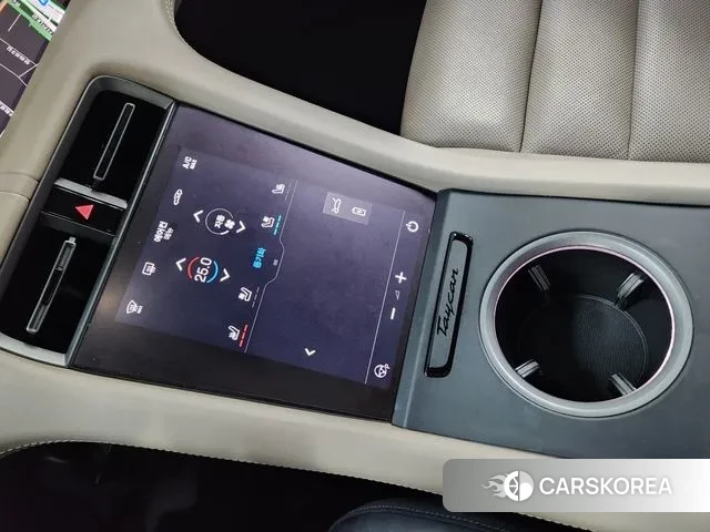 Porsche Taycan id 3669854 из Кореи 20