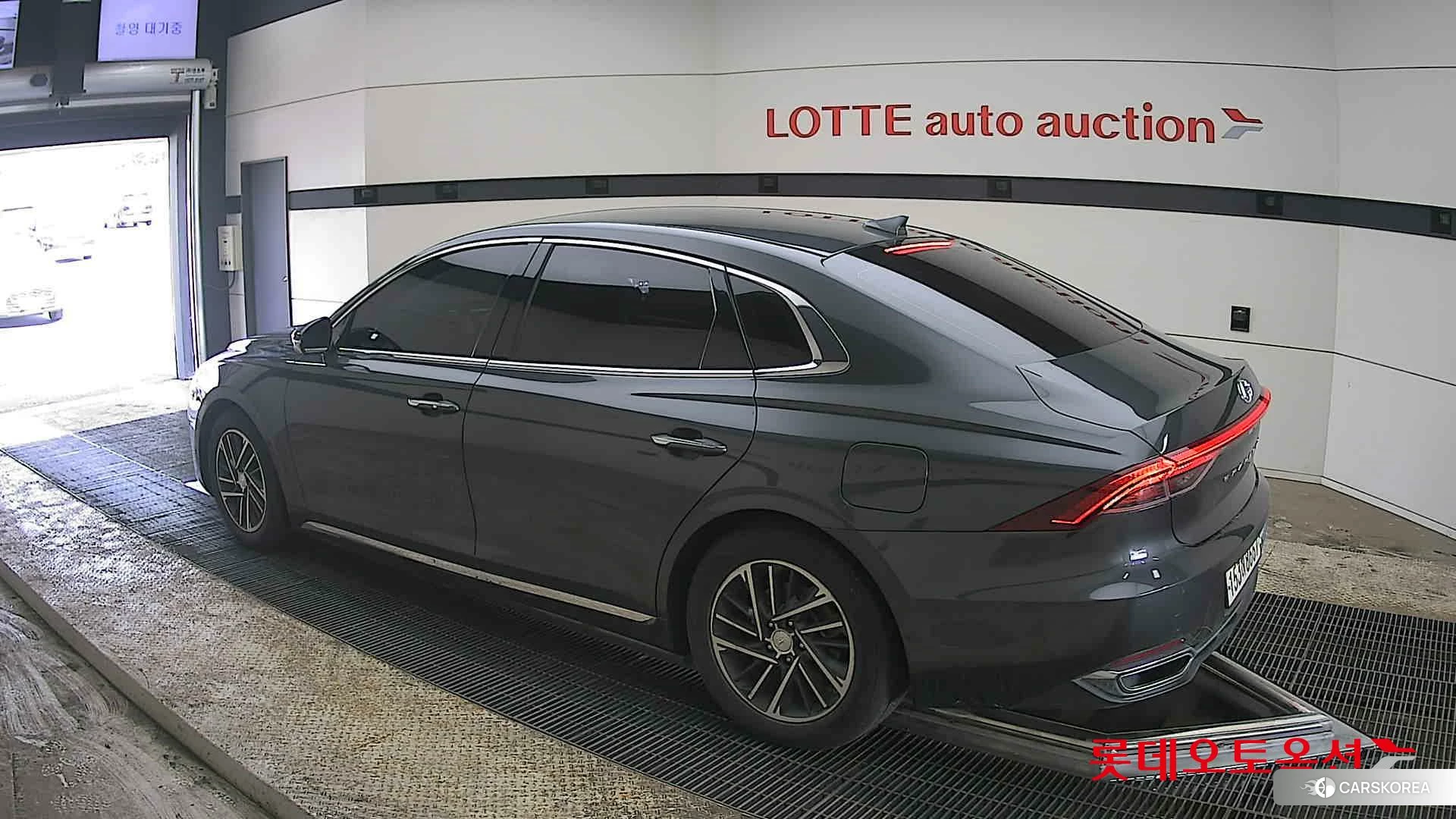 Hyundai Grandeur id 3869332 из Кореи 38