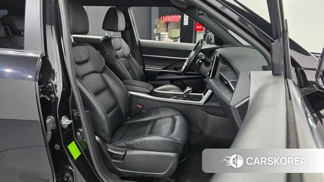 Ssangyong Torres id 4880898 из Кореи 31