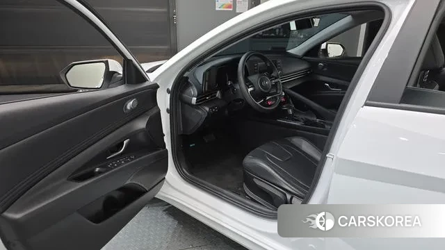 Hyundai Avante Hybrid (CN7) id 3472765 из Кореи 20